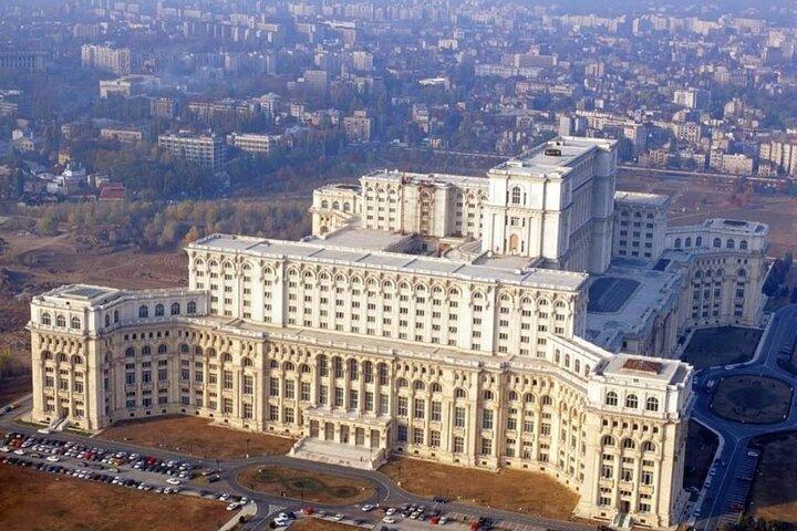 Bucharest Private Tour, Parliament Palace, Ceausescu House Visit