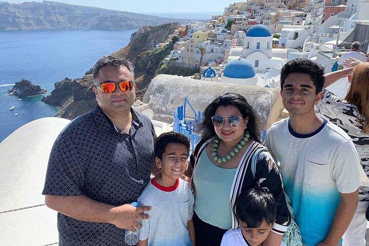 Discover Santorini: Private Custom Santorini Tour with Pickup