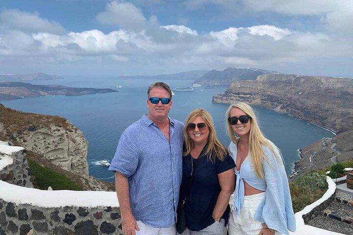 Santorini 8-Hour Private Tour with Hotel & Cruise Port Pickup
