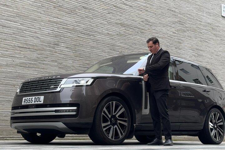 Private Heathrow Airport transfer to or from your London Hotel