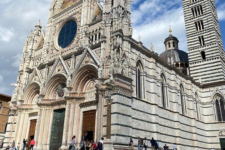 Siena: private 2-hours tour of the treasure chest of Tuscany