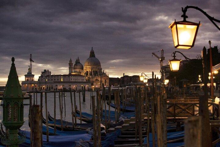 Venice: Ghosts & Murders - Mysterious Tales of San Marco Area