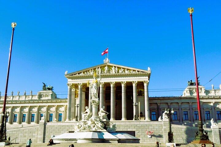 Vienna at First Glance a Private Walking Tour for First Timers