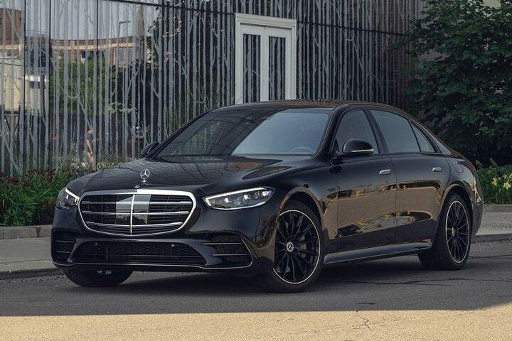 Arrival by Luxury Car from Heathrow Airport LHR to Central London
