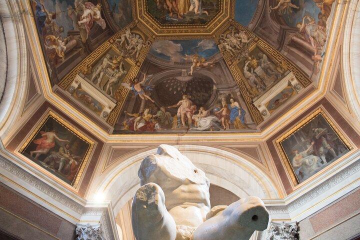 Skip the Line Vatican and Sistine Chapel Private Night Tour