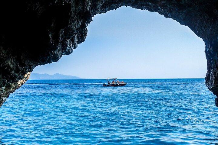 4 Hours Caves, Snorkeling and Swimming Tour in Dubrovnik