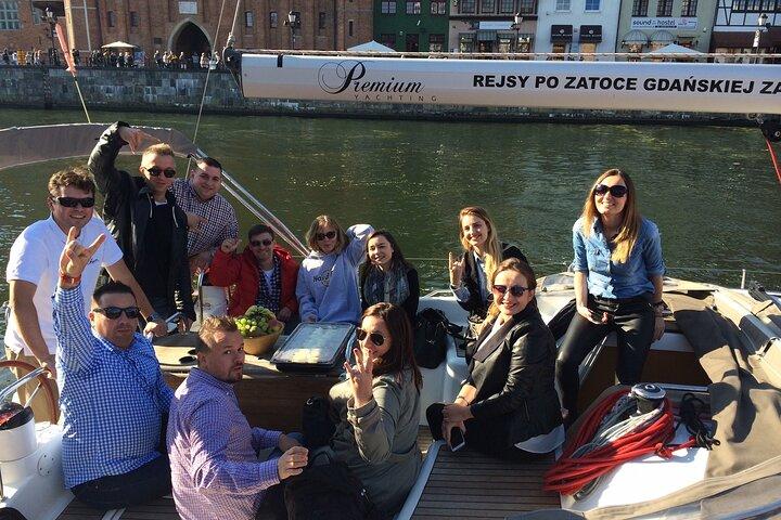 Gdansk Motlawa and Port Yacht Cruise with Welcome Drink