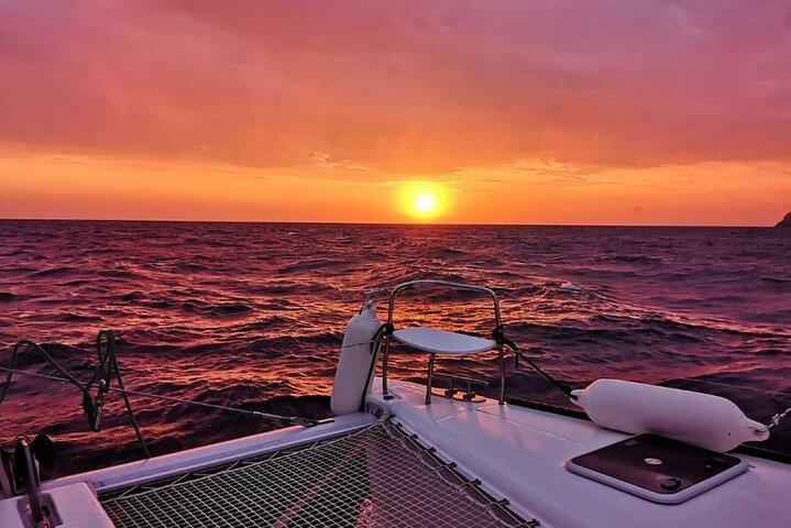Private Luxury Santorini Catamaran Cruise with Port Pickup
