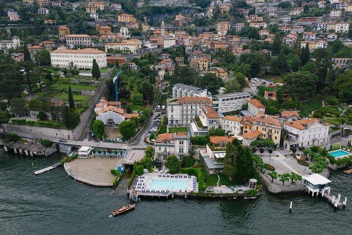 Private vehicle with driver: Como Bellagio and Varenna from Milan