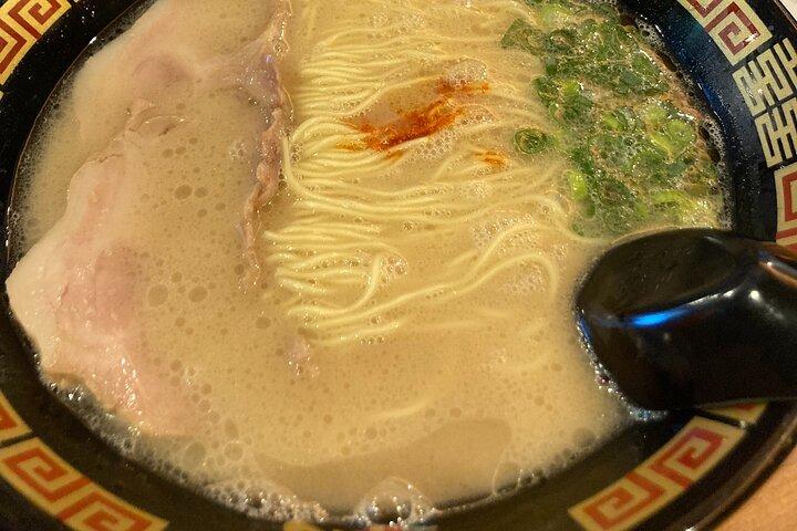 Private Fukuoka gourmet, history and cultural sightseeing Tour