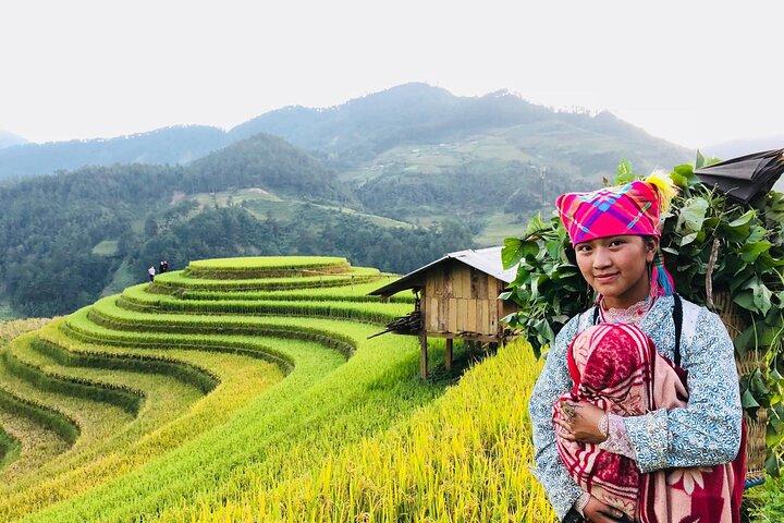 2-Day Trekking in Sa Pa from Ha Noi by sleeping bus
