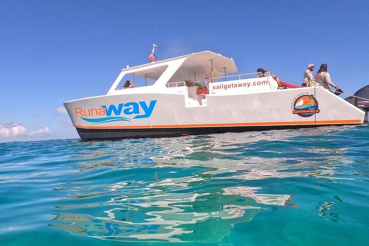 Icacos Double Dip Power Catamaran Snorkel & Beach Tour