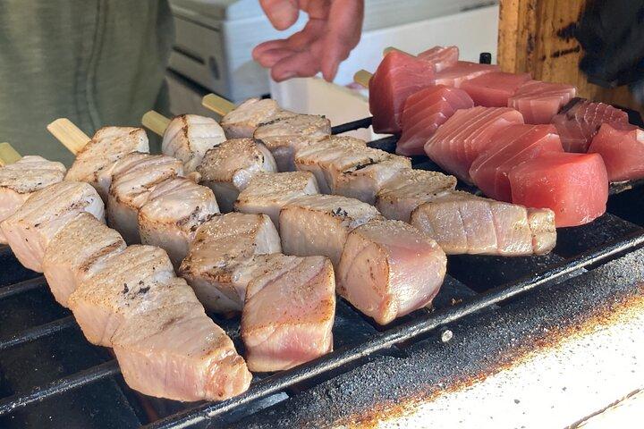 Tsukiji Fish Market Culture Walking and Food Tour