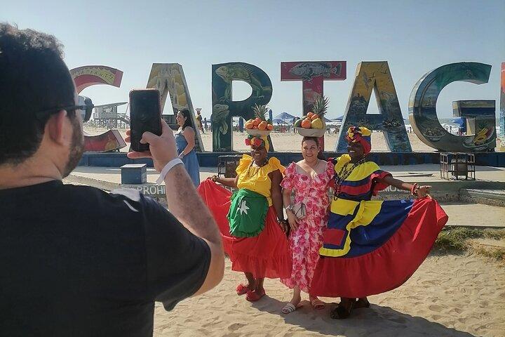 Citytour i love Cartagena Getsemaní castle and walls