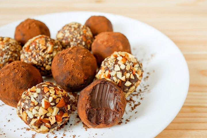 Boozy Truffles Class in Jacksonville