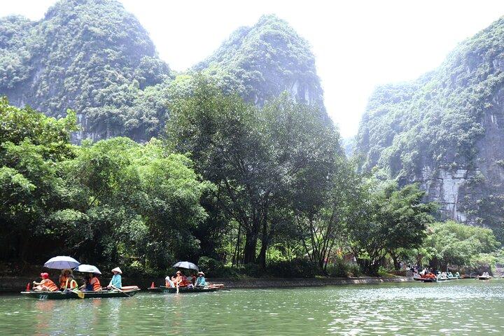 PRIVATE TOUR Ninh Binh One Day - Hoa lu- Tam Coc - Mua Cave