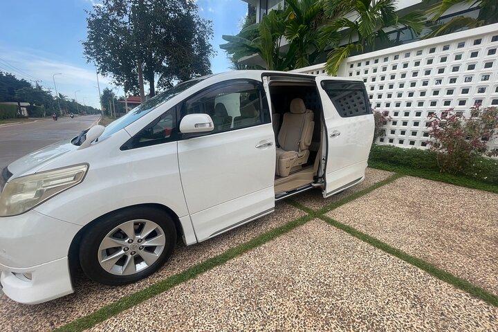 Private Taxi SiemReap to PhnomPenh Or From PhnomPenh to SiemReap One way only