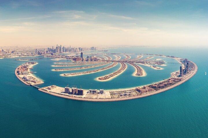 Sky Views Dubai and View at The Palm Combo Tickets
