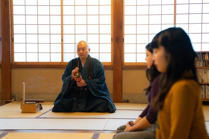 Tokyo: Private Customized Tour with Local Guide