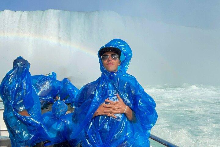 Niagara Falls Maid of the Mist and Cave of the Winds Tour
