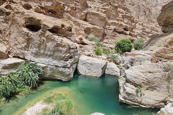 Full Day Group Tour to Wadi Shab Bimmah Sinkhole and Fins Beach