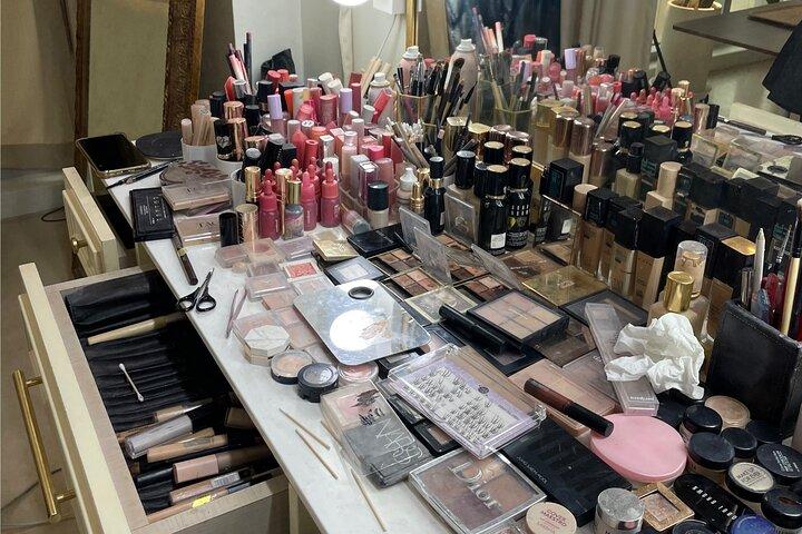 1 Day KPop Idol Experience in Seoul with Make up and Photoshoot