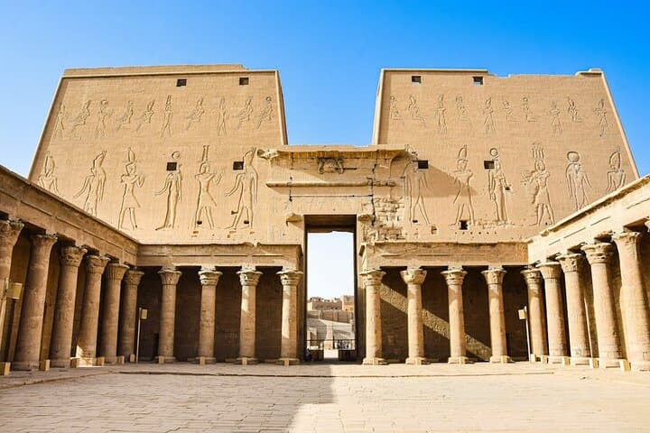 Private Tour of Edfu and the Temple of Horus from Luxor