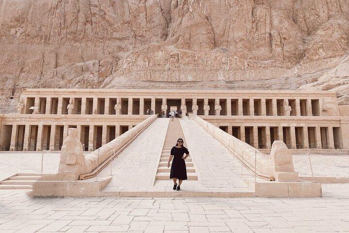 Guided tour to Mortuary temple of Hatshepsut