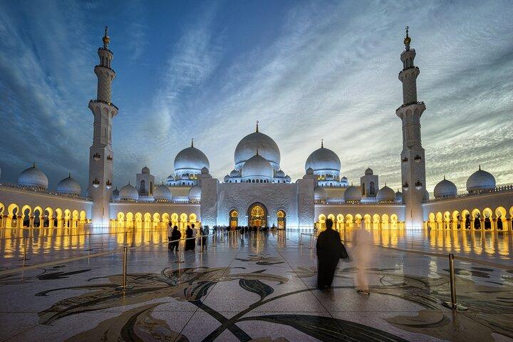 Abu Dhabi Private Full Day Guided City Tour