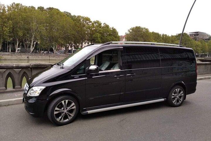 CO2-Offset Private Departure Luxembourg City to Luxembourg LUX
