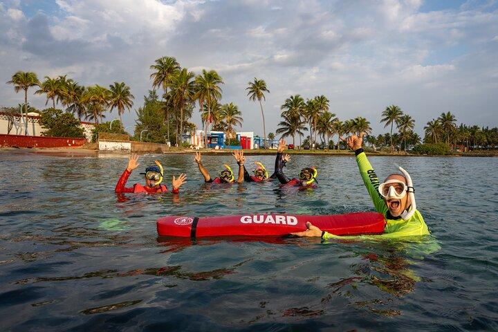 San Juan Snorkeling Tour with Fish and Turtles