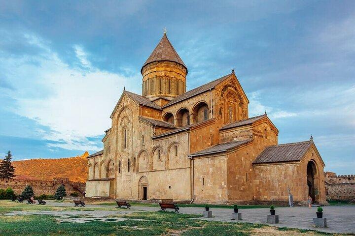 Discover Georgia: A 4-Day Private tour from Tbilisi