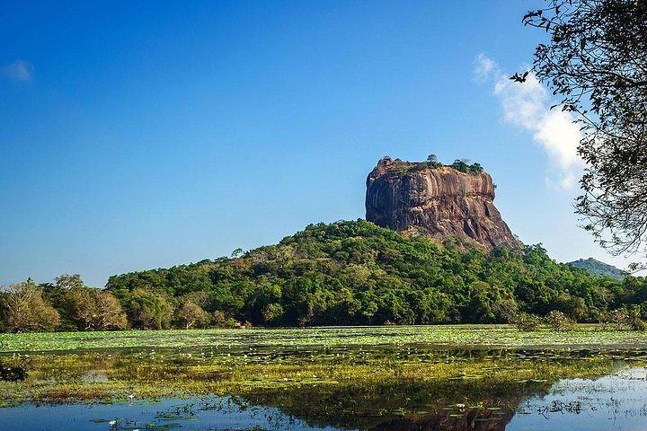 All-inclusive Sigiriya Fortress and Wildlife Safari from Colombo