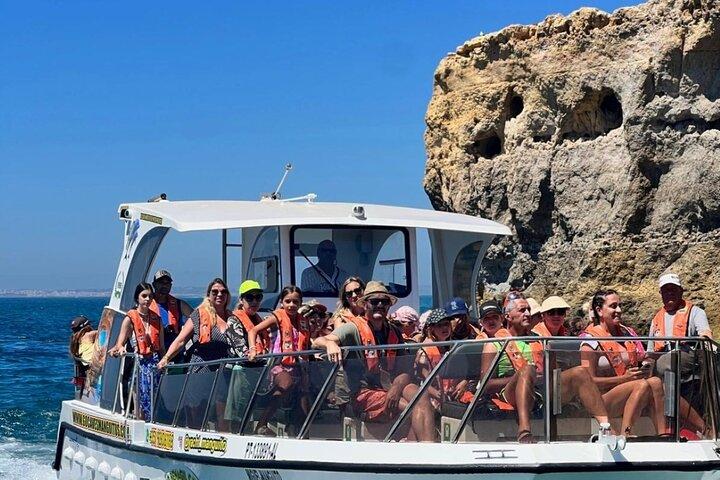 From Lisbon to Algarve : Portimão & Boat trip to Benagil Sea Cave