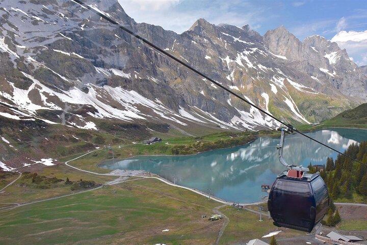 Zurich: Private Day Trip to Engelberg, Mount Titlis & Interlaken