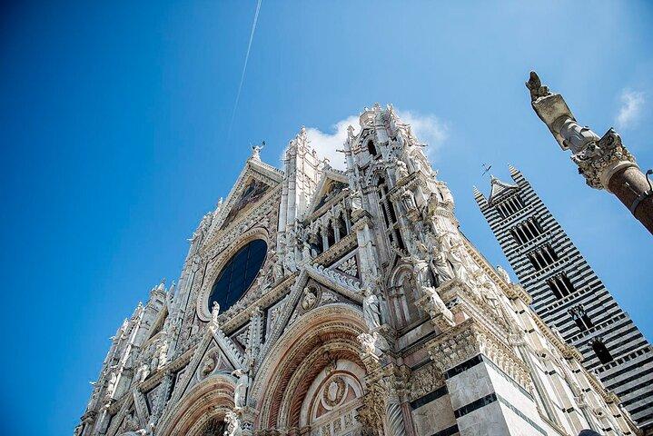 Private Tuscany Tour: Siena, San Gimignano and Pisa from Florence