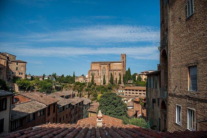 Private Tuscany Tour: Siena, San Gimignano and Pisa from Florence