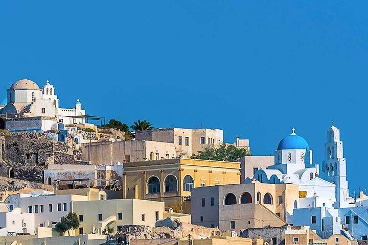 The Highlights of Santorini on a Mini Bus Daily Sunset Tour
