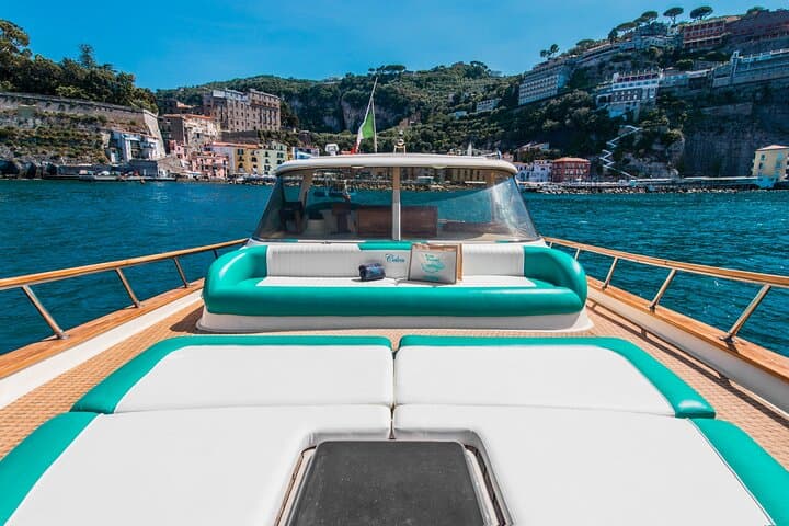 Shared boat tour to the Amalfi Coast from Naples