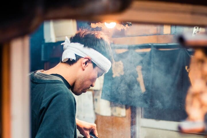 Private Tokyo Walking Tour with A Guide: Higlights & Customizable