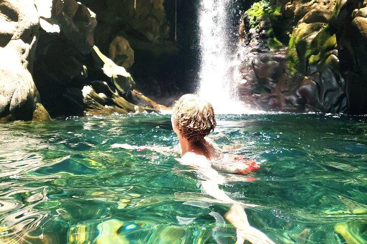 Relax & Rejuvenate: Waterfalls and Hot Springs at Rincon Volcano