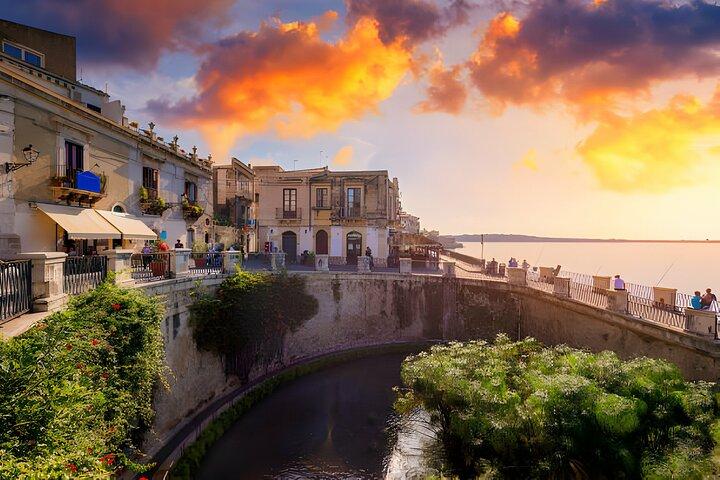 Private Tour of Syracuse, Ortigia and Noto