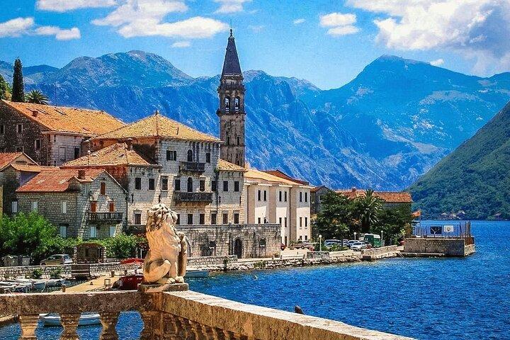 Private One Way Transfer from Dubrovnik or Airport to Tivat