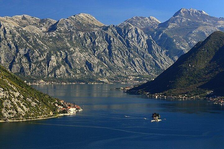 Private One Way Transfer from Dubrovnik or Airport to Tivat