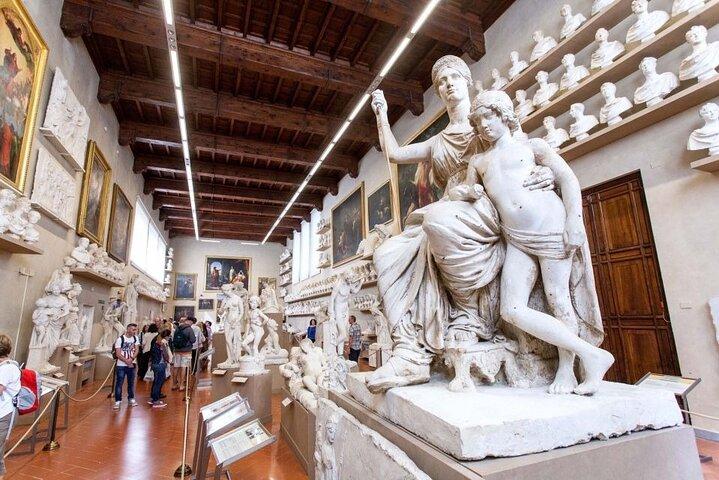 Florence Accademia and Uffizi Tickets with Multilingual Audio App