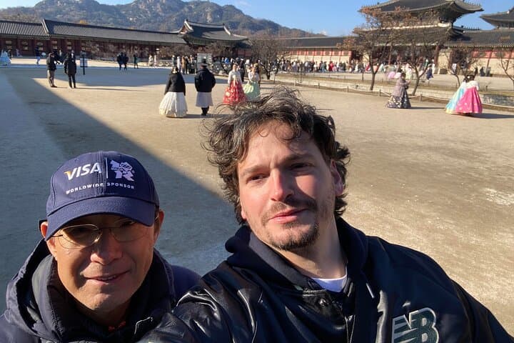 Seoul 2 Hours Introduction Private Walking Tour