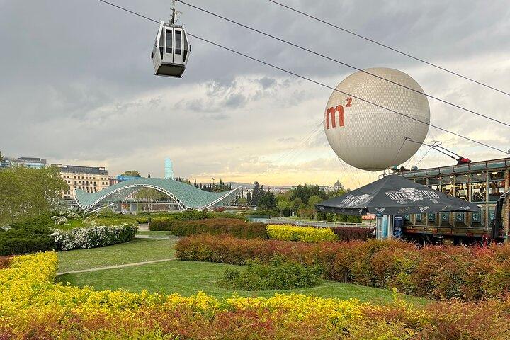 Old Tbilisi Private Walking Tour with Wine Tasting and Cable Car