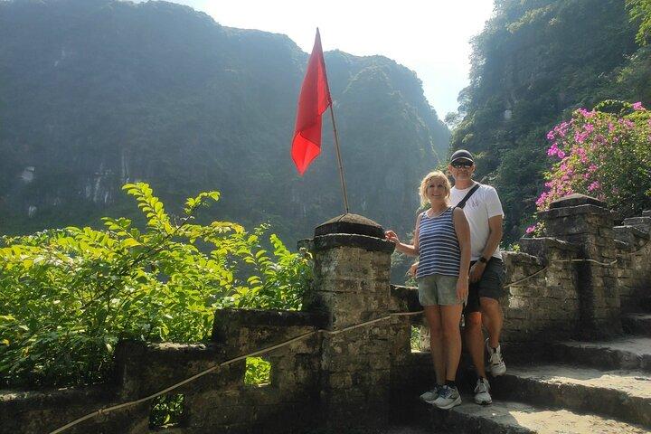 From Hanoi : 2 Days 1 Night Small Group Tour to Ninh Binh