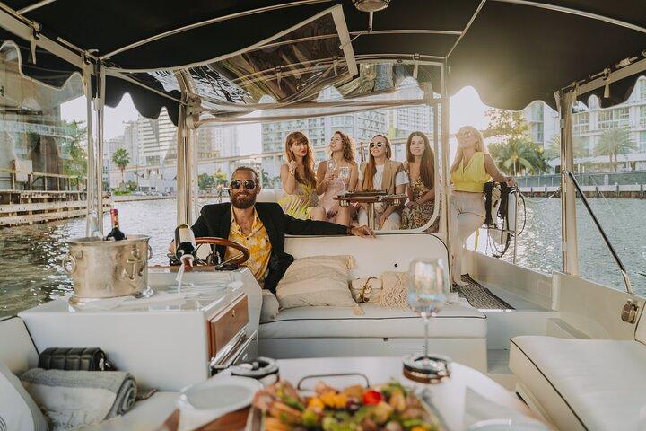 Private Luxury Miami River E-Boat Cruise & Wine and Charcuterie
