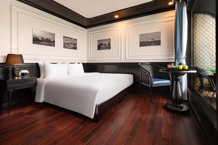 Luxury Overnight Cruises into Halong Bay and Lan Ha Bay
